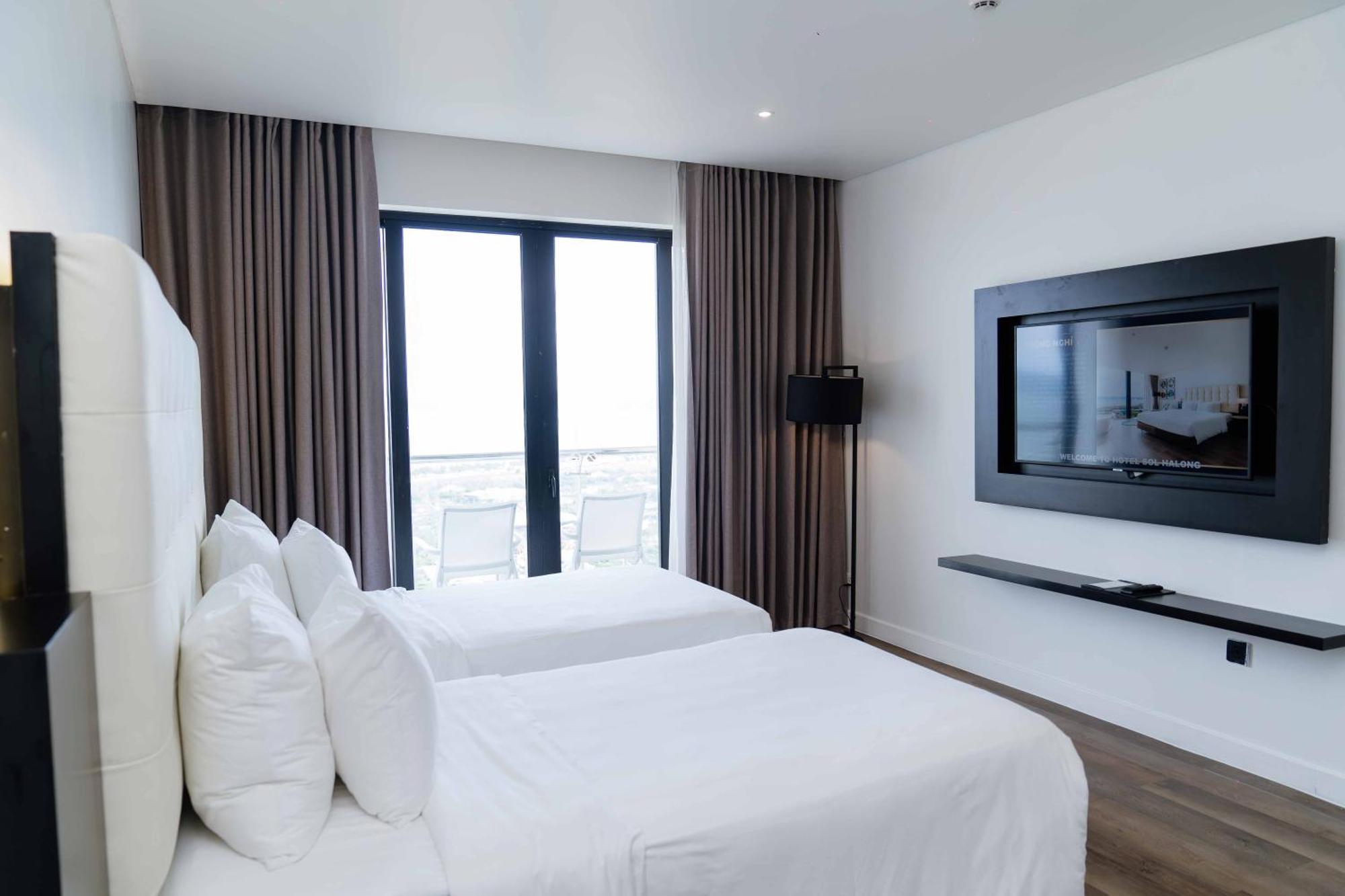 Hotel Soleil Ha Long, Trademark Collection By Wyndham Exteriör bild