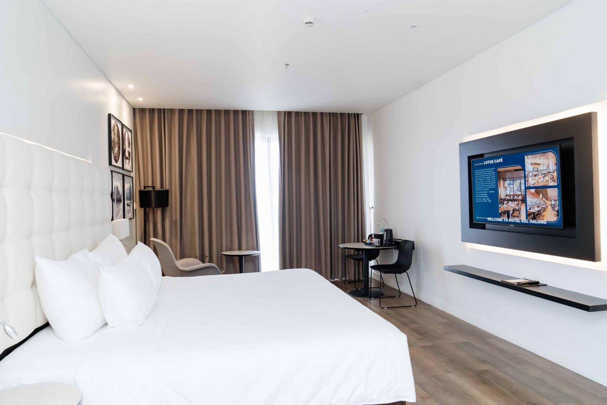 Hotel Soleil Ha Long, Trademark Collection By Wyndham Exteriör bild