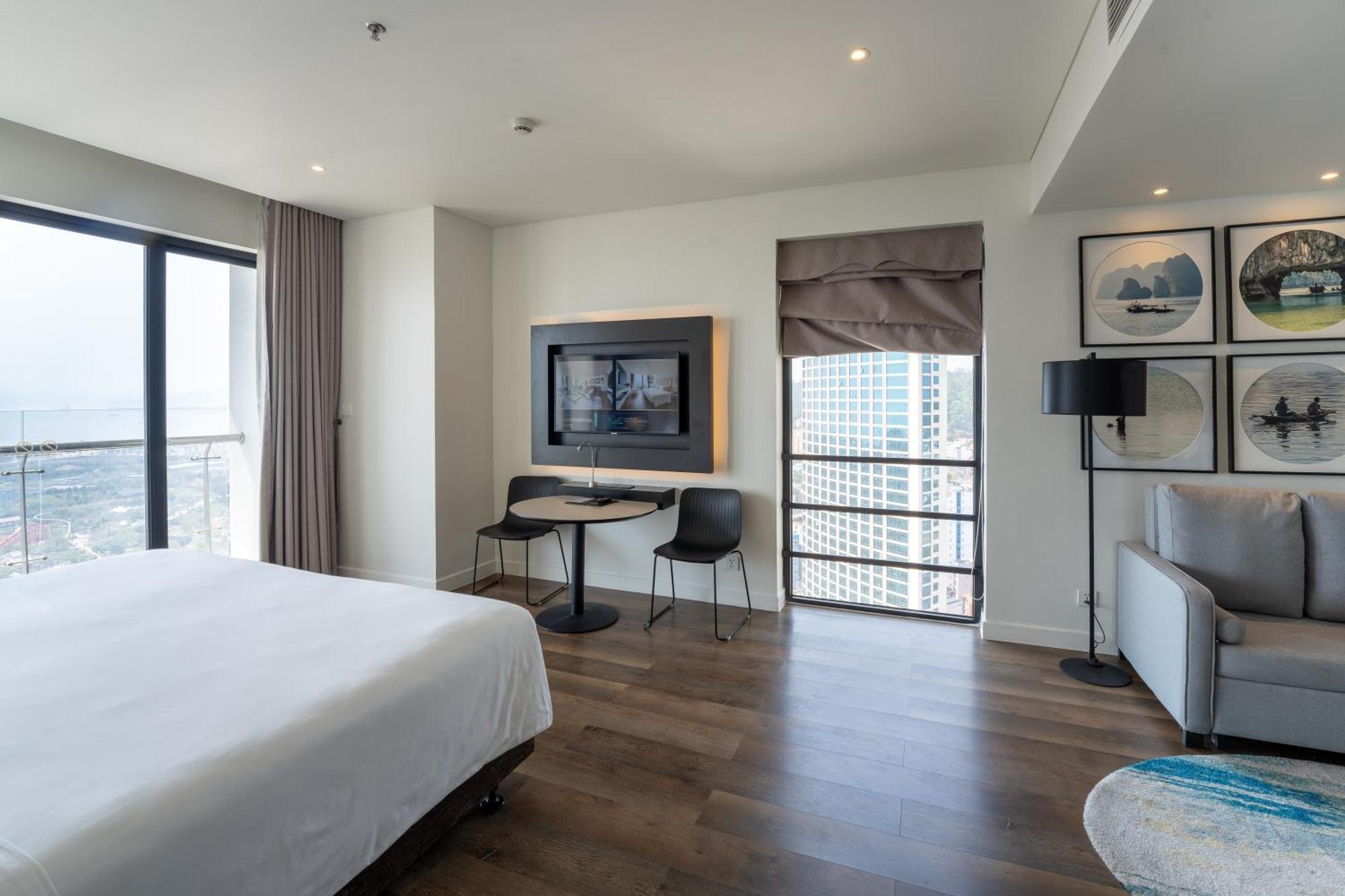 Hotel Soleil Ha Long, Trademark Collection By Wyndham Exteriör bild