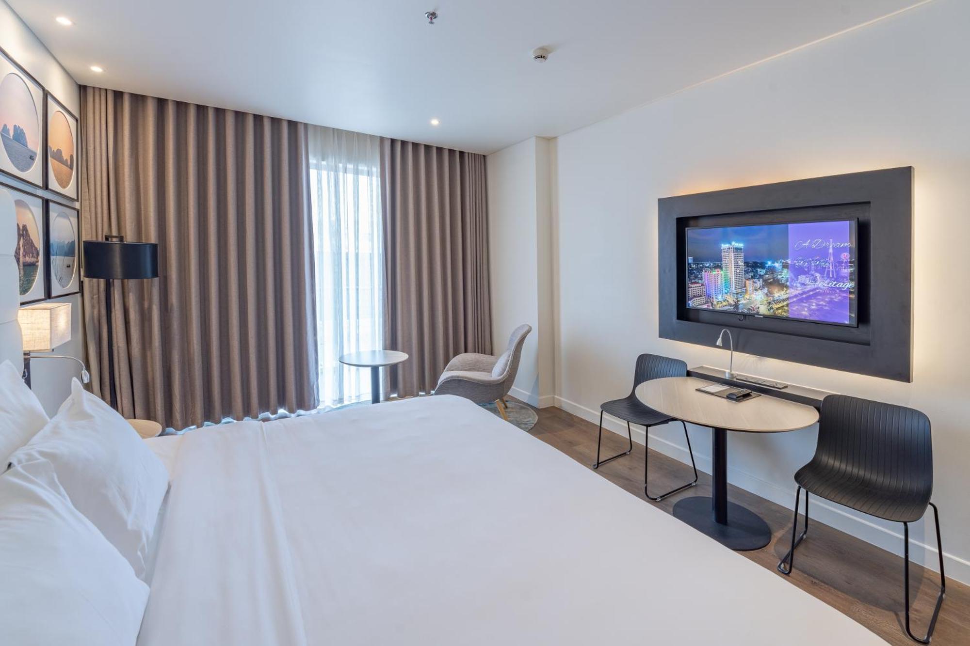 Hotel Soleil Ha Long, Trademark Collection By Wyndham Exteriör bild